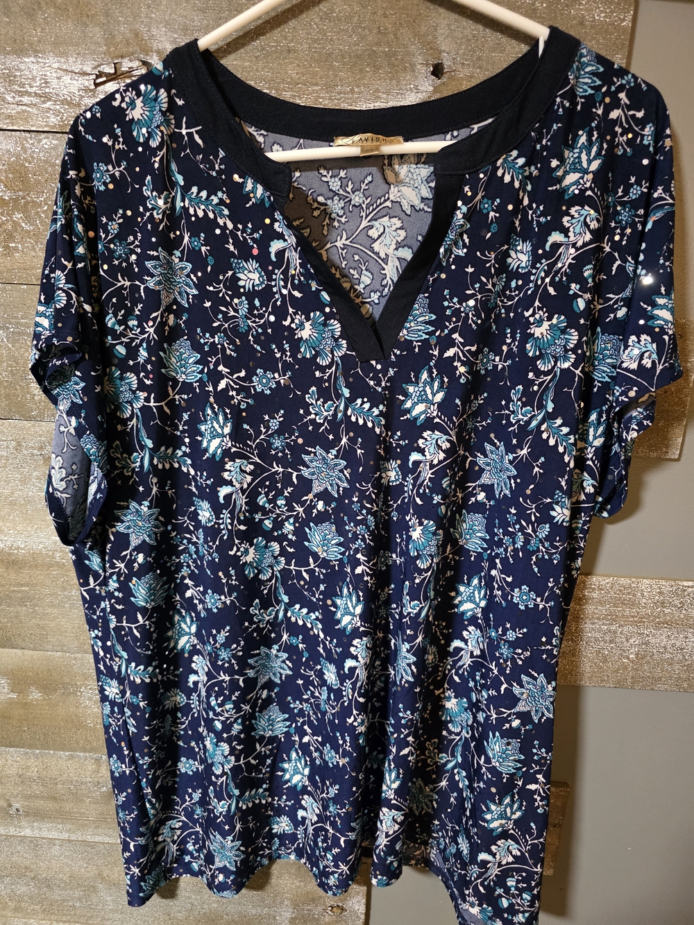 Lavish Navy Floral V-Neck Short Sleeve Blouse